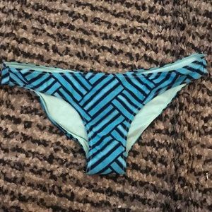 Rip curl scrunched cheekys